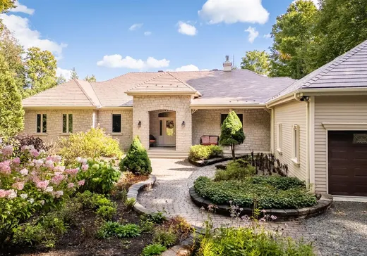 Maison à vendre - 123 Rue du Domaine-Brome, Lac-Brome, J0E 1R0
