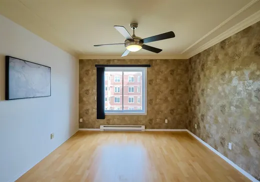 Condo for sale - 175 Rue De Bigarré, App. 303, Victoriaville, G6P 4Z1