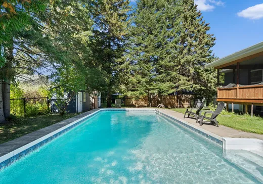 Maison à vendre - 103 Av. de la Vallée, Sainte-Adèle, J8B 1Z1