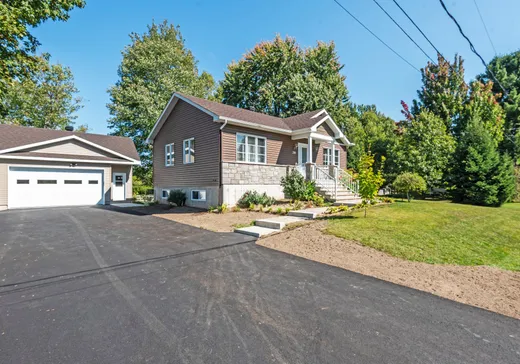 Maison à vendre - 350 Rue Olympique, Massueville, J3P 0J9