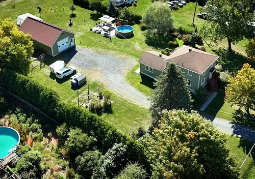 House for sale - 1633 Route 235, Farnham, J2N 0J9