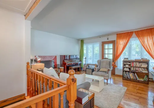 Maison à vendre - 223 Route 202 E., Bedford, J0J 1A0
