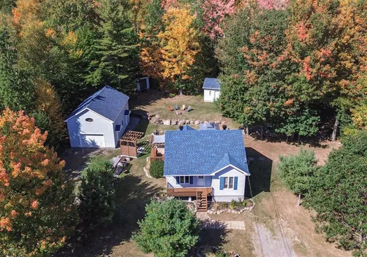 Bungalow à vendre - 104 Rue de l'Avenir, Sainte-Sophie, J5J0C3