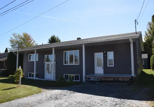 Maison à vendre - 1384 Rue des Patriotes, Sherbrooke, J1N 1N5
