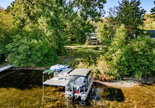 Maison à étages à vendre - 80 Rue des Pivoines, Repentigny, J0B2P0