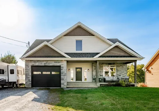Maison à vendre - 120 Rue Massé, Coaticook, J0B 1L0