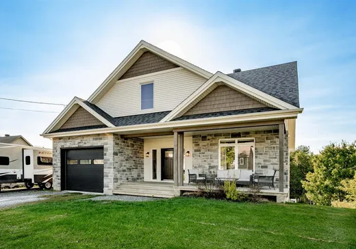 Maison à vendre - 120 Rue Massé, Coaticook, J0B 1L0