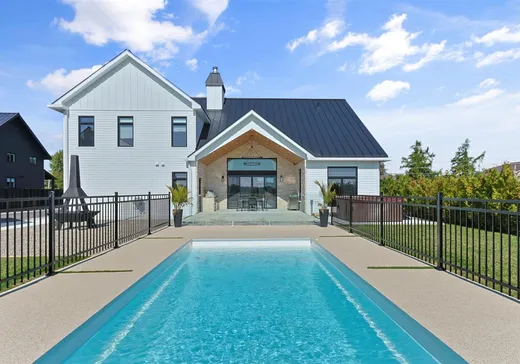Maison à vendre - 539 Rue Hébert, Saint-Stanislas-de-Kostka, J0S 1W0