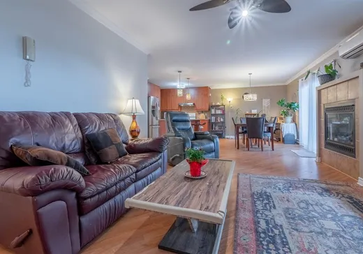 Condo for sale - 9104 Rue Notre-Dame E., App. 202, Montreal (Downtown), H1L 3N2