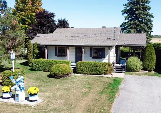Maison à étages à vendre - 262 Rue Raymond, Mirabel, J0V2B0