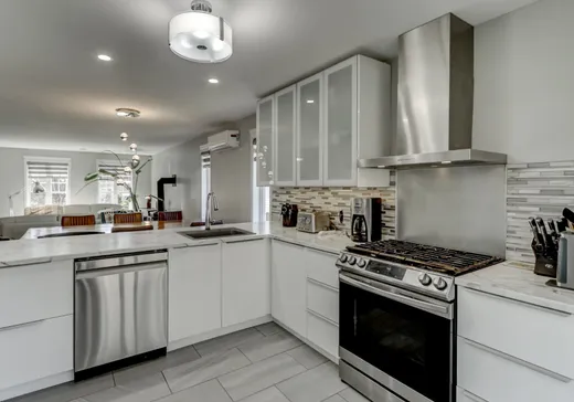 Maison à vendre - 245 Av. Forget, Saint-Jérôme, J7Y 0B6