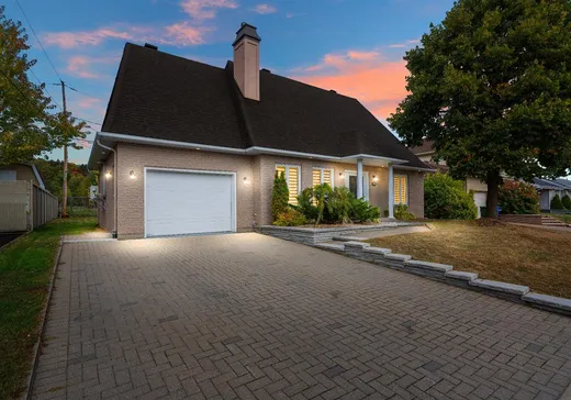 Bungalow à vendre - 305 Rue Varèse, Île d'Orleans St-Jean, G1B3K6
