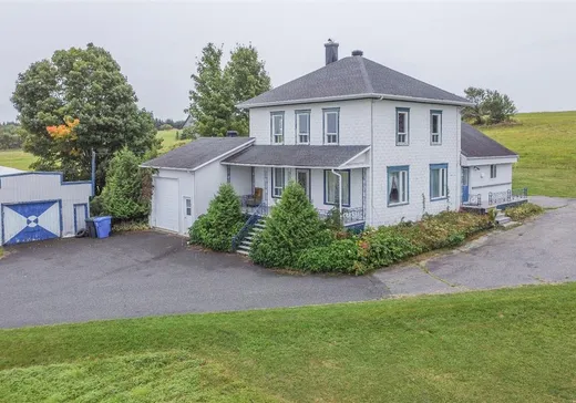 Maison à étages à vendre - 130 1er Rang S., Montréal (Centreville), G0M2B0