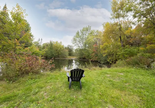 Maison à vendre - 1037 Av. du Lac-St-Charles, Lac-St-Charles, G3G 2R3