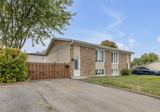 Maison à vendre - 2343 Rue Chateaubriand, L'Ancienne-Lorette, G2E 4E3