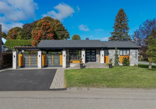 Maison à vendre - 2235 Rue Linda, Sherbrooke, J1H 5T1