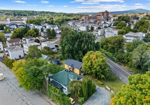 Maison à vendre - 244 Rue Pratte, Magog, J1X 1R7
