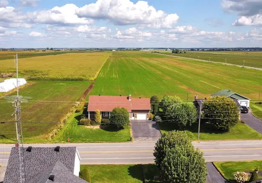 Maison à vendre - 1431 Rg St-Pierre, Saint-Zéphirin-de-Courval, J0G 1V0