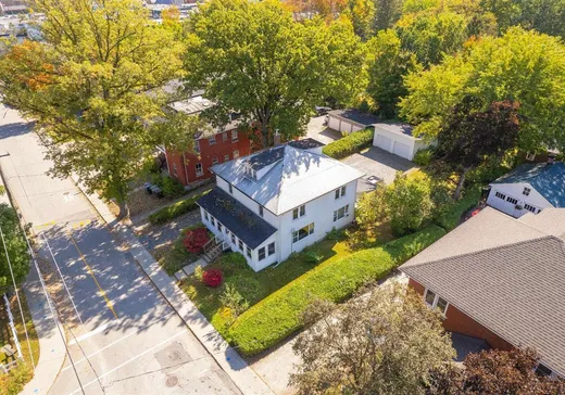 Maison à étages à vendre - 25 Rue Church, Lennoxville, J1M1S8