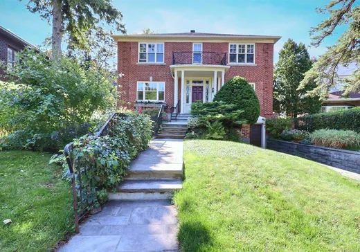 Two or more stories for sale - 4850 Ch. Circle, Montreal (Côte-des-Neiges), H3W1Z4