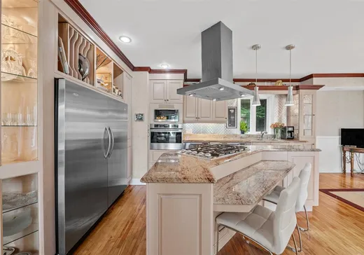 Maison à vendre - 26 Ch. des Aubépines, Ste-Anne-Des-Lacs, J0R 1B0