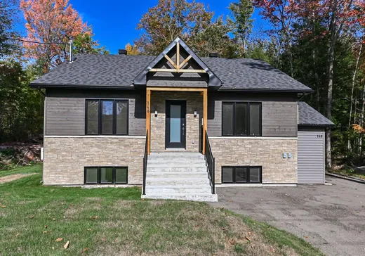 Maison à vendre - 146-148 Mtée de l'Église, Saint-Colomban, J5K 2H9