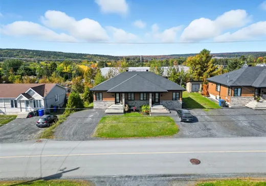 Maison à vendre - 209A 35e Rue, Notre-Dame-des-Pins, G0M 1K0