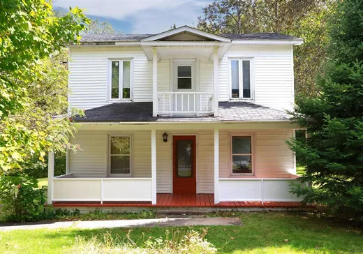 Maison à étages à vendre - 621 Ch. de la Vallée-Bédard, Woburn, G0Y1R0