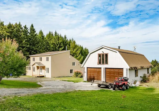Maison à vendre - 1000 10e Rang, Saint-Herménégilde, J0B 2W0