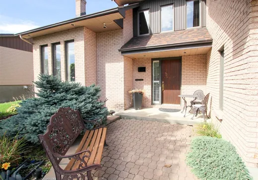 Maison à vendre - 228 Rue de Jerez, Laval (Vimont), H7M 4B1