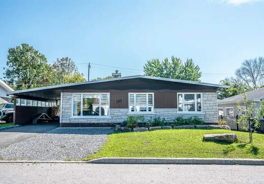 Bungalow à vendre - 250 56e Rue O., Charlesbourg, G1H4Z6
