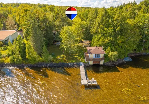 Maison à vendre - 346 Ch. J.-A.-Bombardier, Valcourt, J0E 1Y0