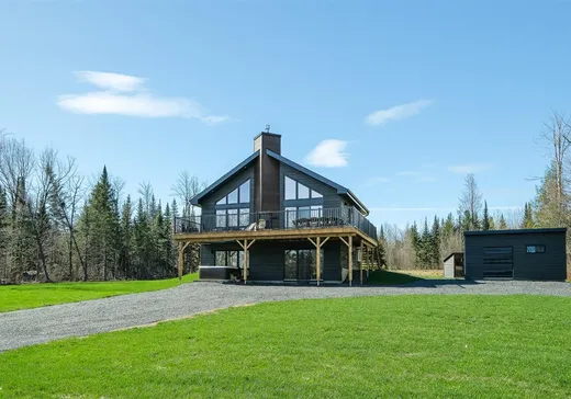 Maison à vendre - 1037 Ch. Pont-Blanc, Beaulac-Garthby, G0Y 1B0