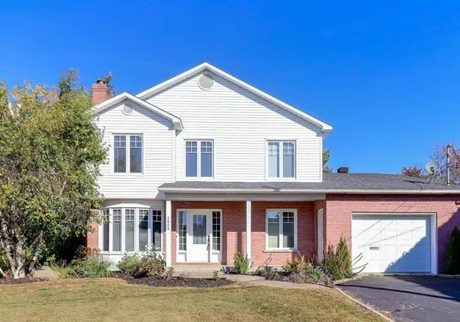 Two or more stories for sale - 3606 Rue La Vérendrye, Sherbrooke, J1L1Z6