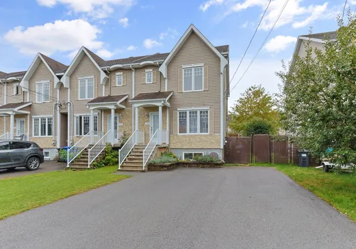 Two or more stories for sale - 108 Rue Laurie, Coteau-du-Lac, J7X0A3