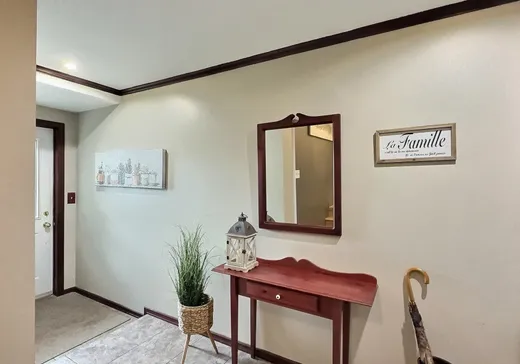 House for sale - 4 Rue Fortier, Warwick, J0A 1M0