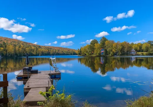 Maison à étages à vendre - 186 Ch. de la Montagne, Lac-Saguay, J0W1L0