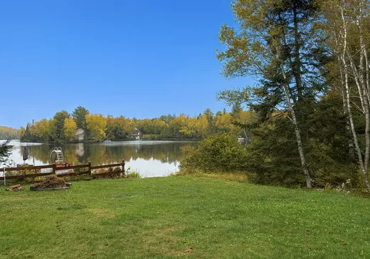Maison à vendre - 186 Ch. de la Montagne, Lac-Saguay, J0W 1L0
