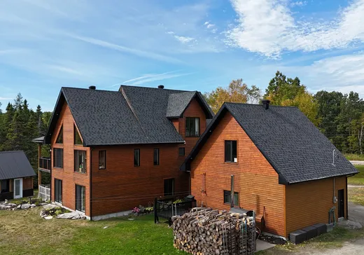 Maison à vendre - 5130 Rue des Pionniers, Port-Cartier, G0H 1R0