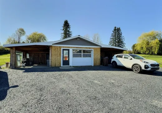 Maison à vendre - 595 2e Avenue, Weedon, J0B 3J0