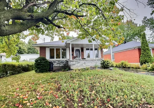 Maison à vendre - 261 Rue St-Viateur, Granby, J2G 5S8