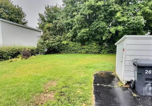 Maison à vendre - 261 Rue St-Viateur, Granby, J2G 5S8