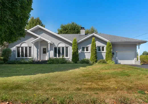 Maison à vendre - 1212 Rue Montcalm, Valcourt, J0E 2L0