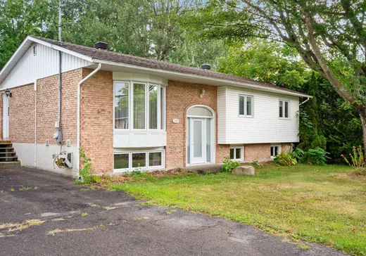 Maison à vendre - 185 9e Rang O., Granby, J2H 0X1