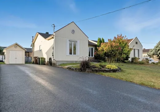 Bungalow for sale - 4920 Rue Brousseau, Drummondville, J2E1G3
