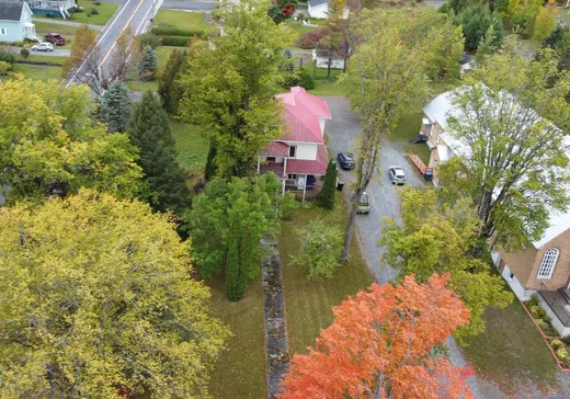 Maison à vendre - 2 Rue Principale E., Rimouski, G0K 1T0