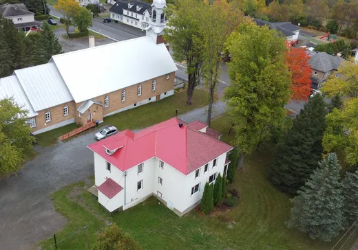 Maison à vendre - 2 Rue Principale E., Rimouski, G0K 1T0