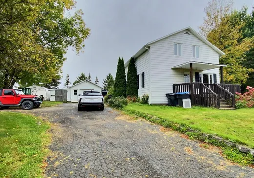 Un étage et demi à vendre - 491 Route 289, St-Alexandre-De-Kamouraska, G0L2G0