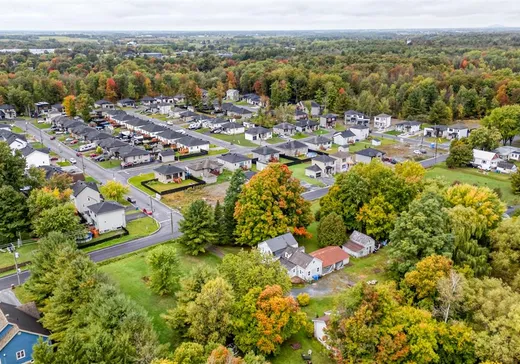 Maison à vendre - 5 Rue Victoria N., Bedford, J0J 1A0