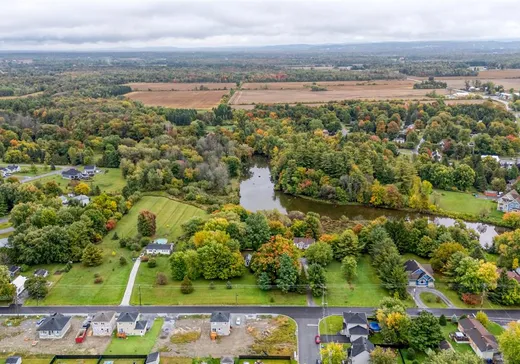 Maison à vendre - 5 Rue Victoria N., Bedford, J0J 1A0